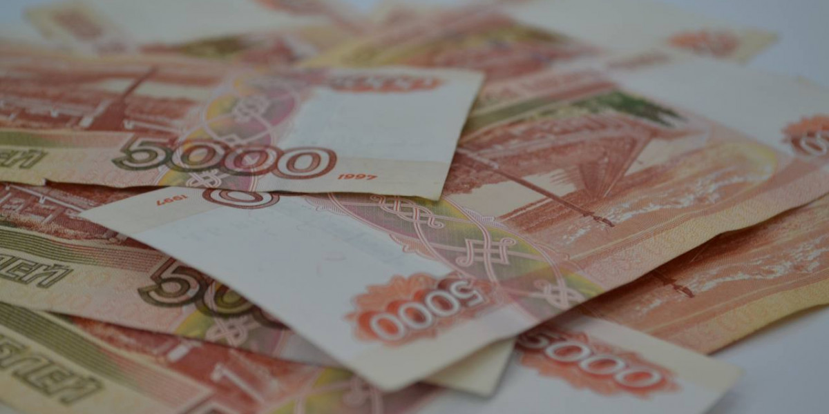 Судебные приставы взыскали с крымчанина 170 тыс. за долги по алиментам редакции